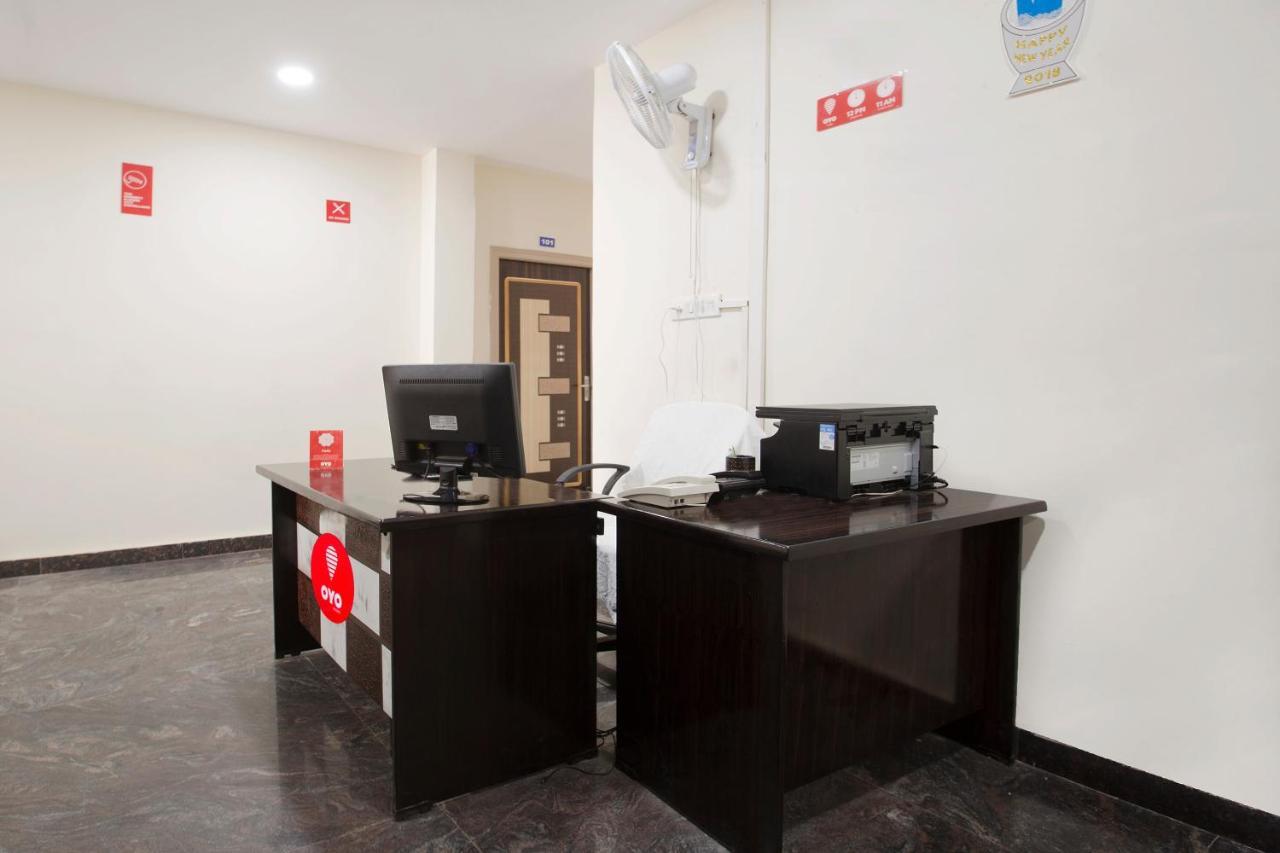 Oyo 9936 Elite Inn Hyderabad Esterno foto